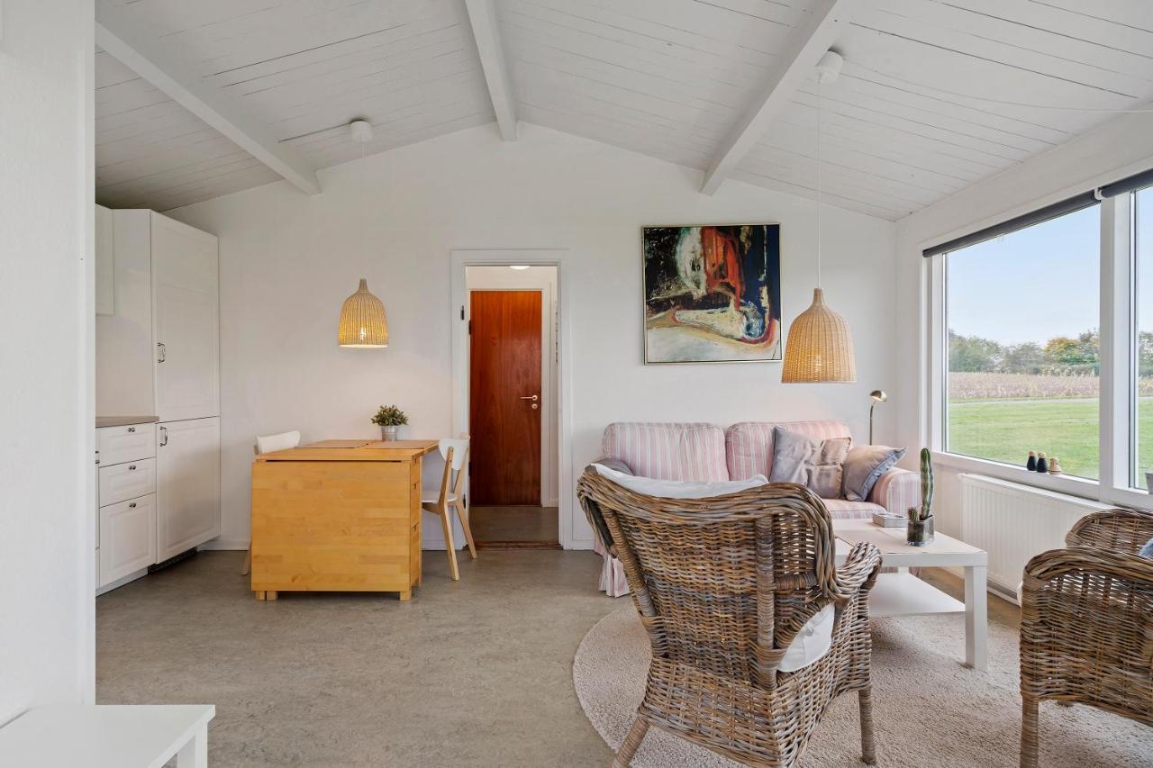 Cozy 2-Bedroom J Seaside Escape At Summerhouse Brenderup Dış mekan fotoğraf